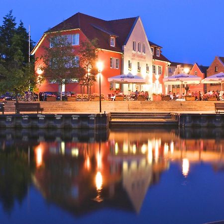 Der Insulaner - Hotel & Restaurant Malchow  Exterior photo